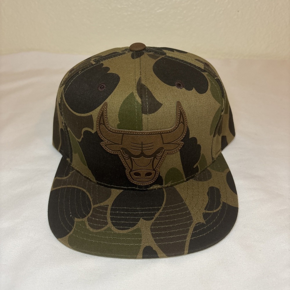 Mitchell And‎ Ness Chicago Bulls Camo Hat Leather Strapback & Patch